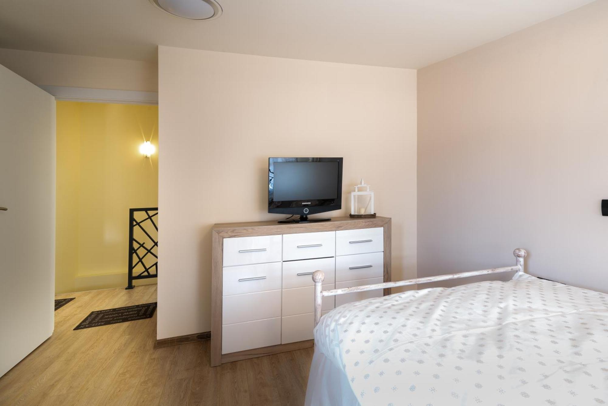 Central Point Valjevo Ngoại thất bức ảnh